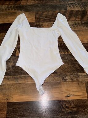Aritzia White Square Neck Long-Sleeve Bodysuit